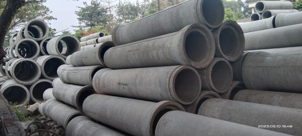 Detail tulangan dan finishing Pipa RCP precast
